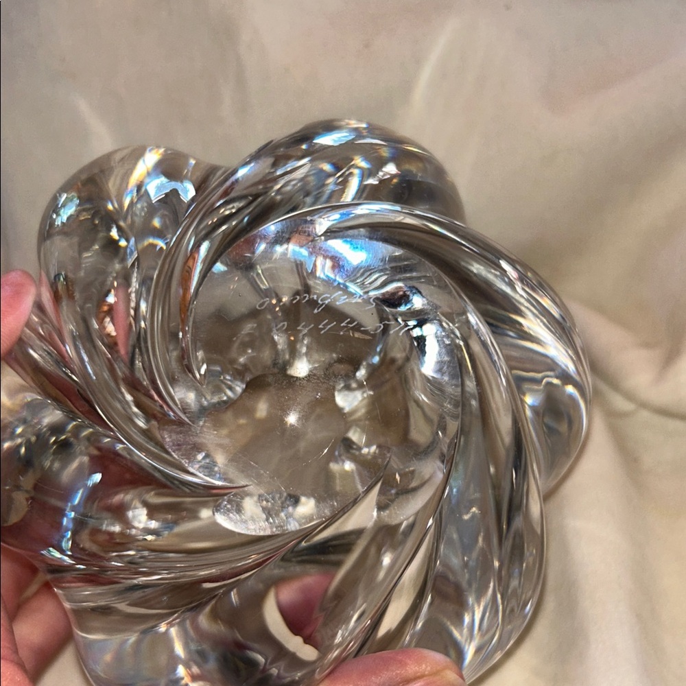 1940's Orrefors Crystal Rose Bowl, designed by Edvin Ohrstrom.SIGNED - Picture 4 of 4